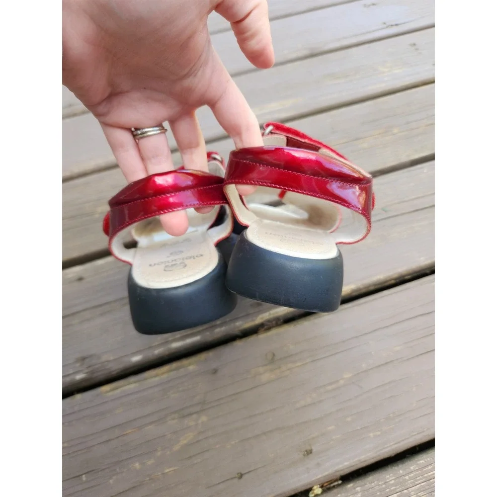 Elefanten‎ Platform Sandals Red Patent Leather Floral Applique Vintage Size 38
